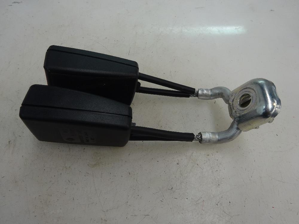 ANCLAJE CINTURON TRASERO IZQUIERDO SEAT IBIZA 1.6 TDI MT 90CV