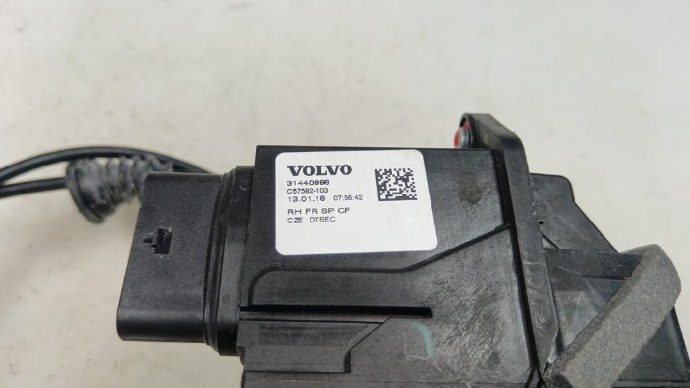 CERRADURA PUERTA DELANTERA DERECHA VOLVO XC60 2.0 D4 AT AWD 190CV | 140KW