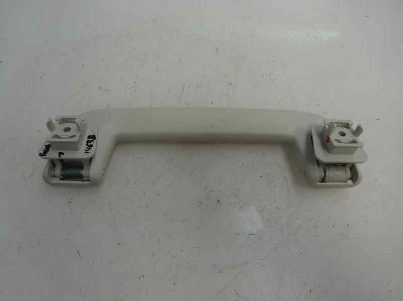 ASIDERO DELANTERO DRECHO FORD FOCUS 1.0 ECOBOOST MT 125CV