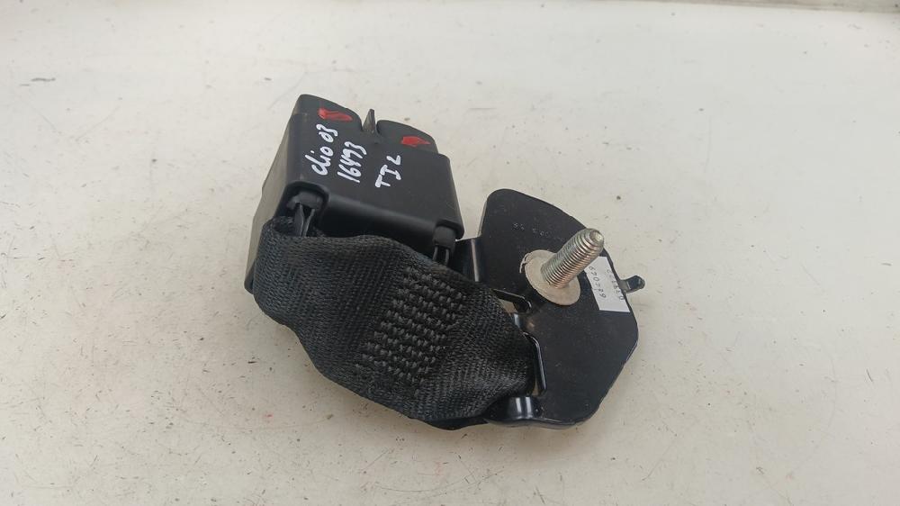 ANCLAJE CINTURON TRASERO IZQUIERDO RENAULT CLIO 1.2 MT 75CV