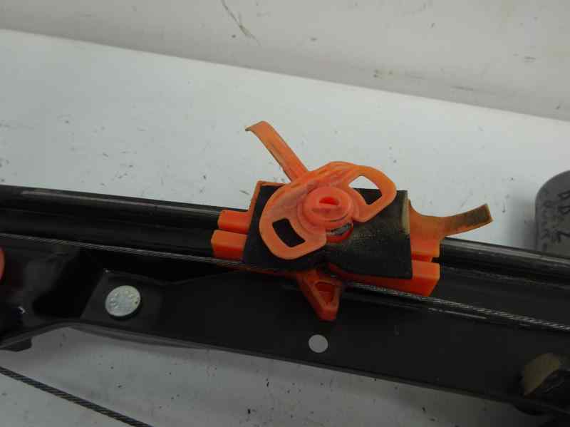 ELEVALUNAS DELANTERO DERECHO FIAT GRANDE PUNTO 1.4 6 MT 77CV