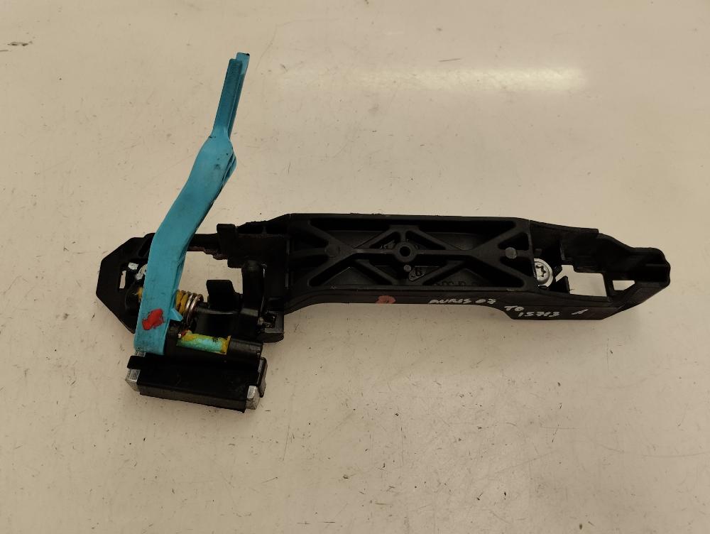 SOPORTE MANETA EXTERIOR PUERTA TRASERA DERECHA TOYOTA AURIS 2007 1.4 MT 97CV | 71KW