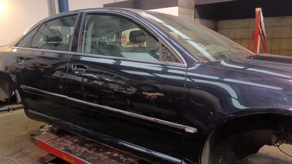 PUERTA DELANTERA DERECHA AUDI A8 3.7 AT 4WD 280CV | 206KW