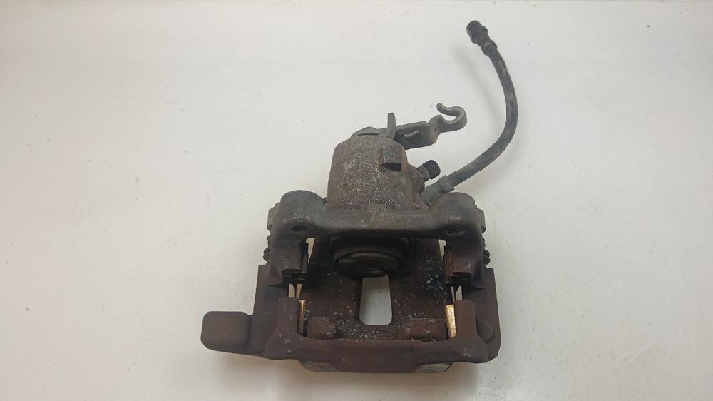 PINZA FRENO TRASERA DERECHA VOLKSWAGEN JETTA 1.6 TDI MT 105CV