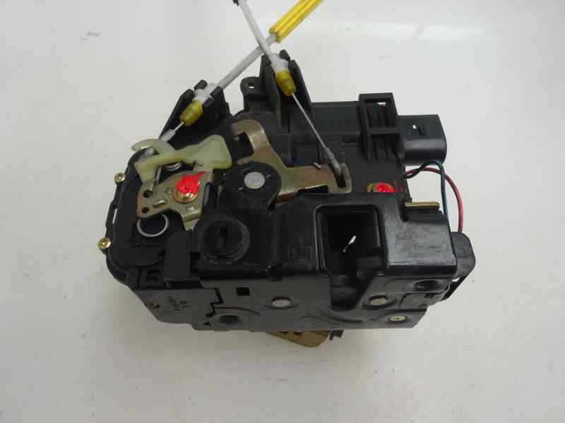 CERRADURA PUERTA TRASERA IZQUIERDA AUDI A6 1.8 MT 150CV | 110KW
