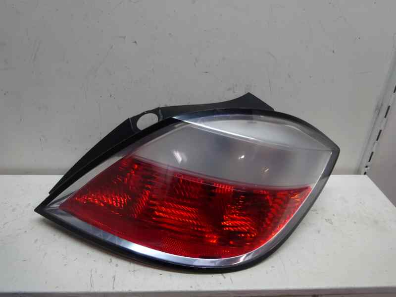 PILOTO TRASERO DERECHO OPEL ASTRA 1.7 CDTI MT 100CV