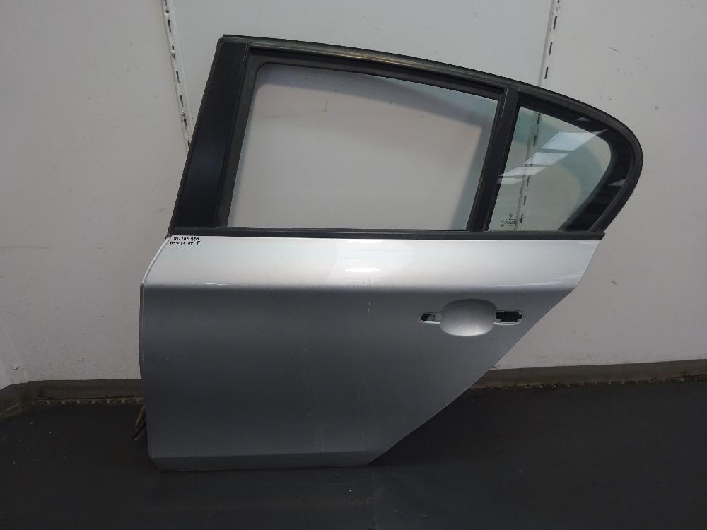 PUERTA TRASERA IZQUIERDA BMW SERIE 1 2009 2.0 MT 150CV | 110KW