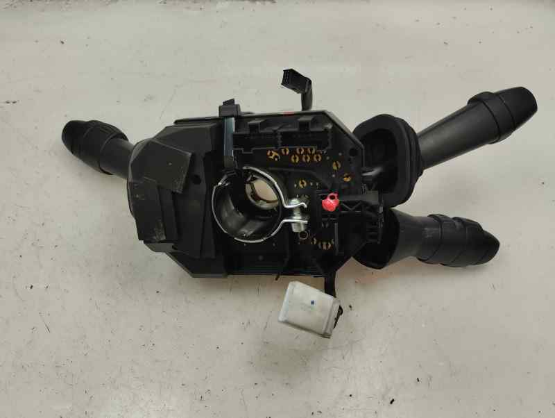 MANDO MULTIFUNCION FIAT BRAVO 1.9 16V MULTIJET 115 120CV 5MT