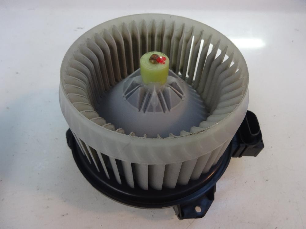 MOTOR CALEFACCION TOYOTA YARIS 2016 1.0 MT 69CV