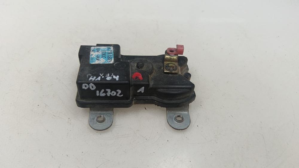 MOTOR CIERRE CENTRALIZADO DELANTERO DERECHO HYUNDAI H1 2.5 TD MT 99CV | 73KW