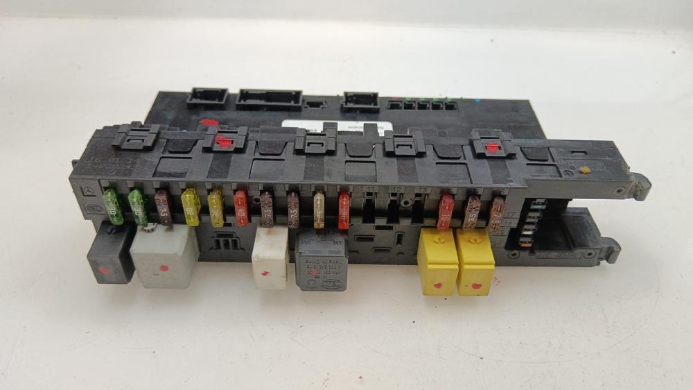 CAJA RELES FUSIBLES MERCEDES BENZ CLASE C 2.0 MT 163CV | 120KW