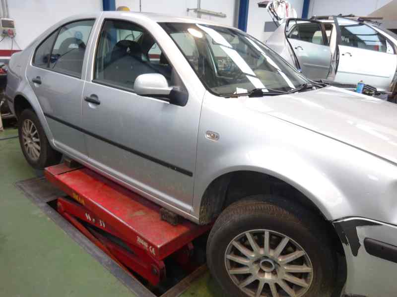VOLKSWAGEN BORA 1998 1.9 TDI 4MOTION MT 90CV | 67KW