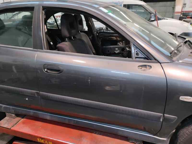 PUERTA DELANTERA DERECHA MITSUBISHI CARISMA 1.9 DI-D MT 115CV | 85KW