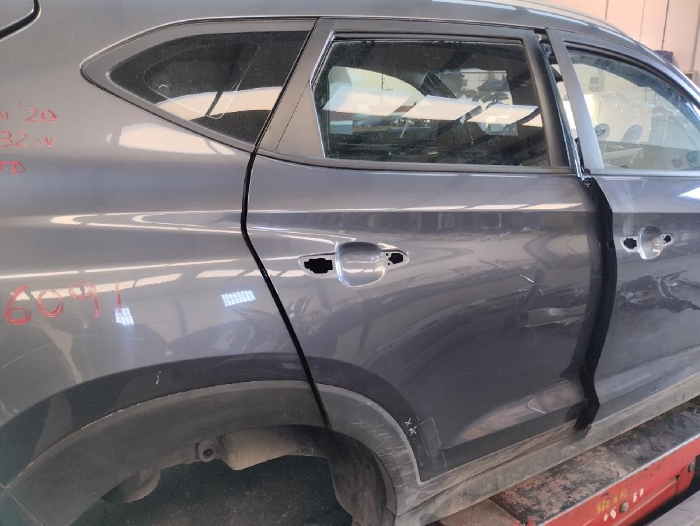 PUERTA TRASERA DERECHA HYUNDAI TUCSON 1.6 MT 132CV