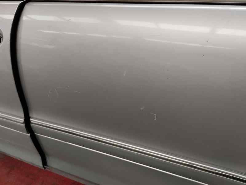 PUERTA TRASERA IZQUIERDA MERCEDES BENZ CLASE C 2003 2.2 MT 143CV | 105KW