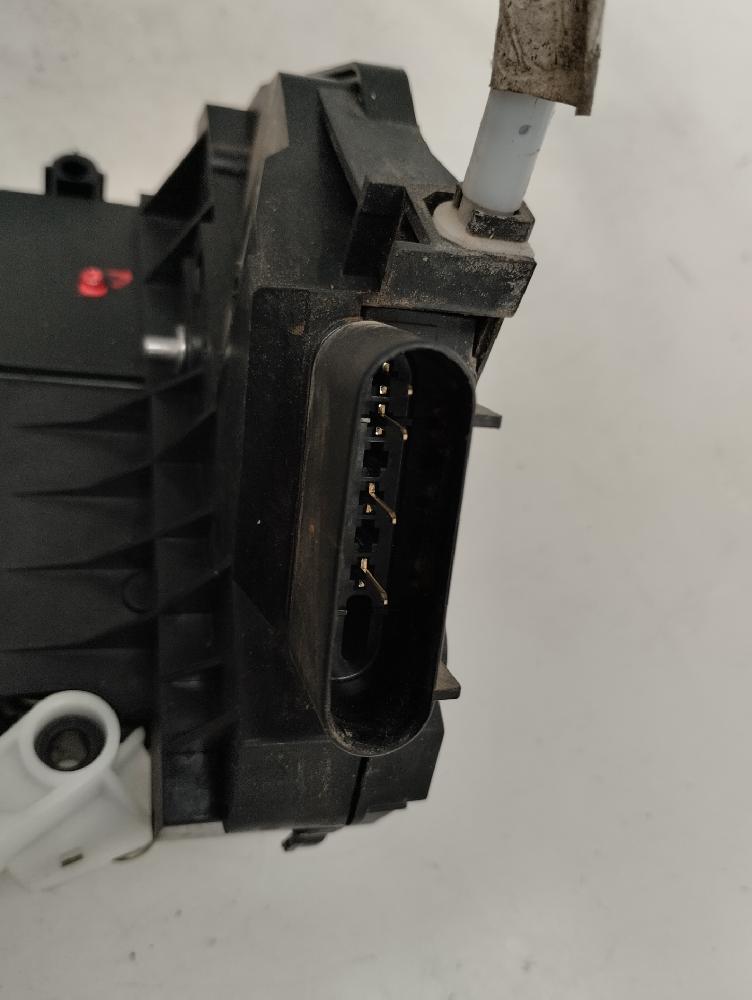 CERRADURA PUERTA TRASERA DERECHA FORD CMAX 1.6 TDCI DPF MT 95CV