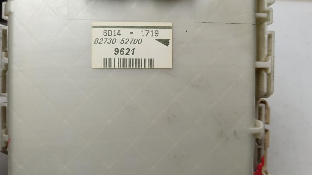 CAJA RELES FUSIBLES TOYOTA YARIS 1.4 D-4D MMT 89CV