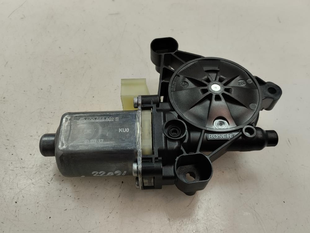 MOTOR ELEVALUNAS DELANTERO IZQUIERDO AUDI A3 1.5 MT 150CV | 110KW