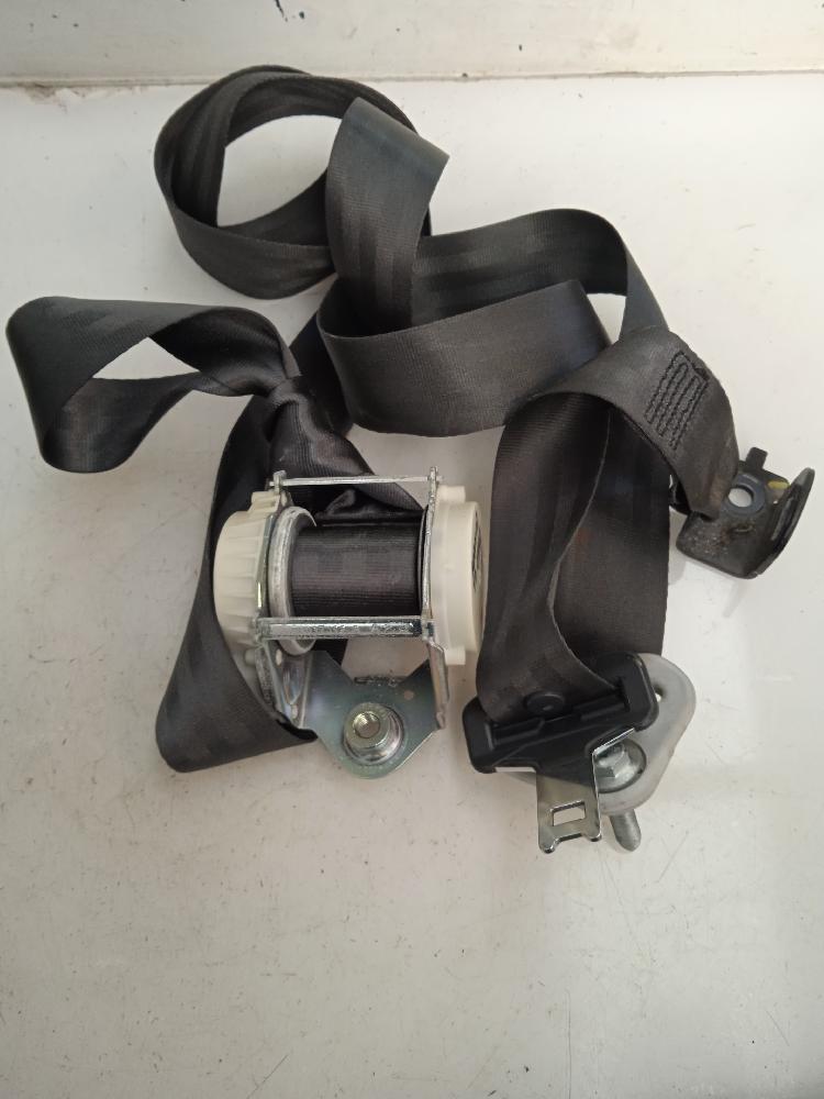 CINTURON SEGURIDAD TRASERO DERECHO RENAULT MODUS 1.2 MT 75CV