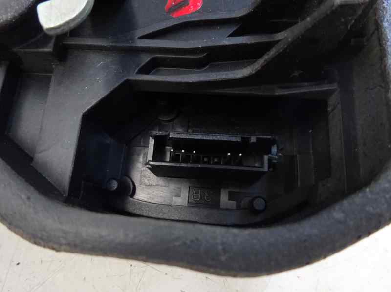 CERRADURA PUERTA TRASERA DERECHA BMW SERIE 1 1.6 116I MT 115CV