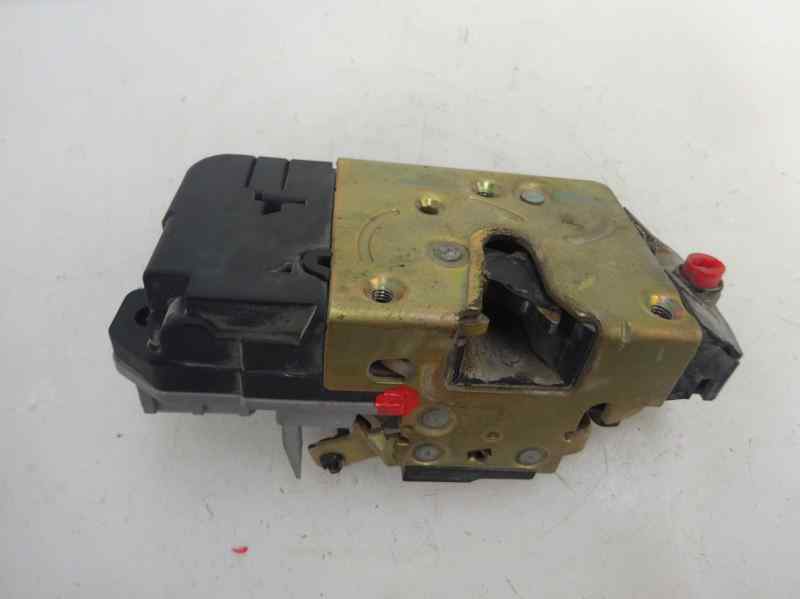 CERRADURA PUERTA TRASERA DERECHA PEUGEOT 206 1.4 HDI MT 70CV
