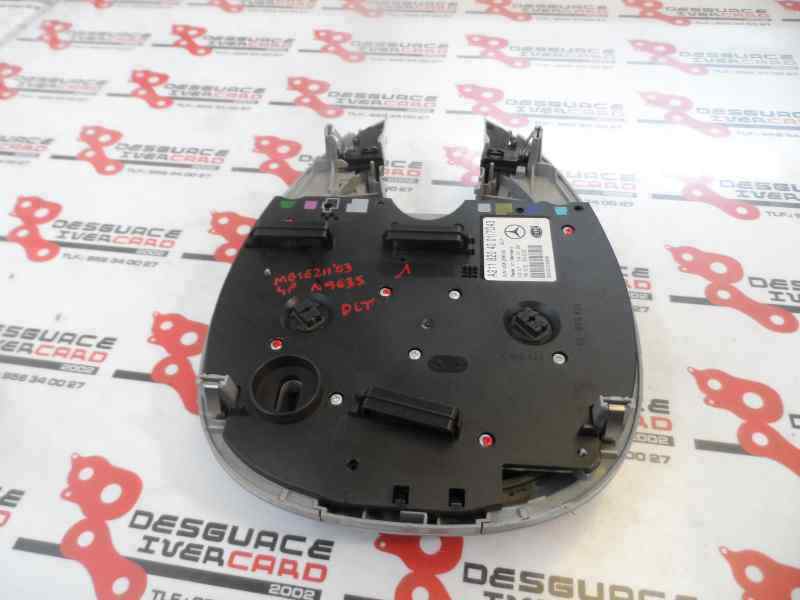 LUZ INTERIOR MERCEDES BENZ CLASE E 2003 2.2 MT 143CV | 105KW