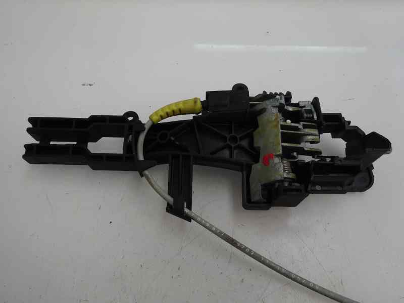 SOPORTE MANETA EXTERIOR DELANTERA IZQUIERDA BMW SERIE 1 2009 2.0 MT 150CV | 110KW