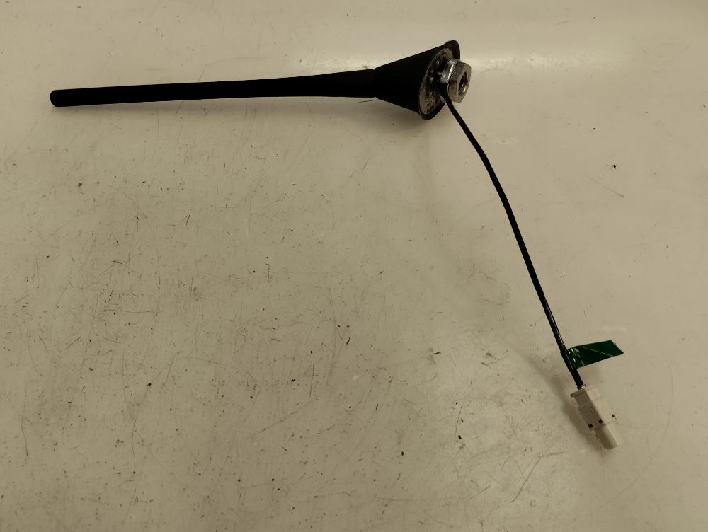 ANTENA SKODA RAPID 1.2 TSI MT 86CV