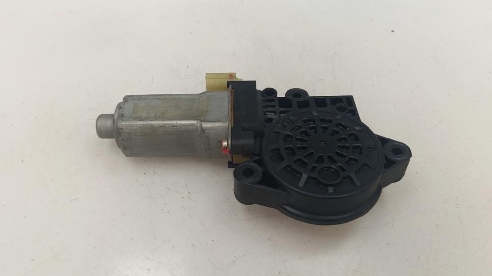 MOTOR ELEVALUNAS TRASERO DERECHO KIA CERATO OTROS