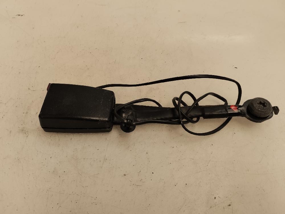 ANCLAJE CINTURON DELANTERO DERECHO FORD FIESTA 2011 1.25 MT 82CV