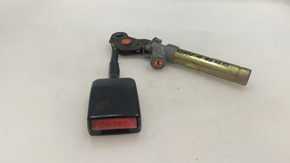 ANCLAJE CINTURON DELANTERO DERECHO CITROEN SAXO 2000 1.5 MT D 57CV