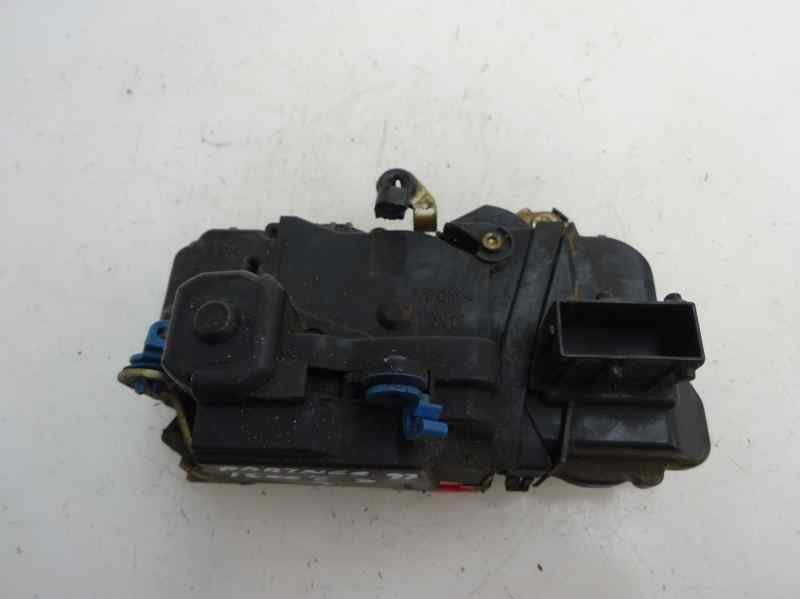 CERRADURA PUERTA DELANTERA DERECHA PEUGEOT PARTNER 1.9 MT 69CV | 51KW