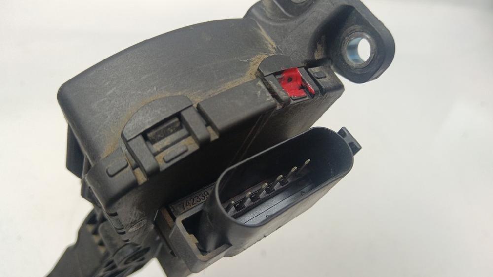 POTENCIOMETRO PEDAL VOLVO S40 2.0 MT 136CV | 100KW