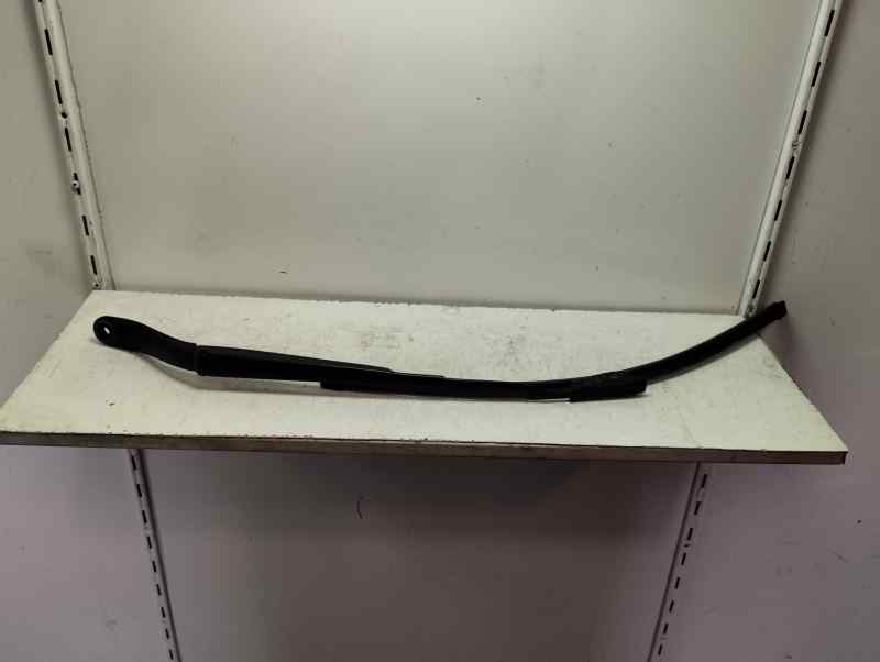 BRAZO LIMPIA DELANTERO IZQUIERDO DS 3 1.2 MT 110CV | 81KW