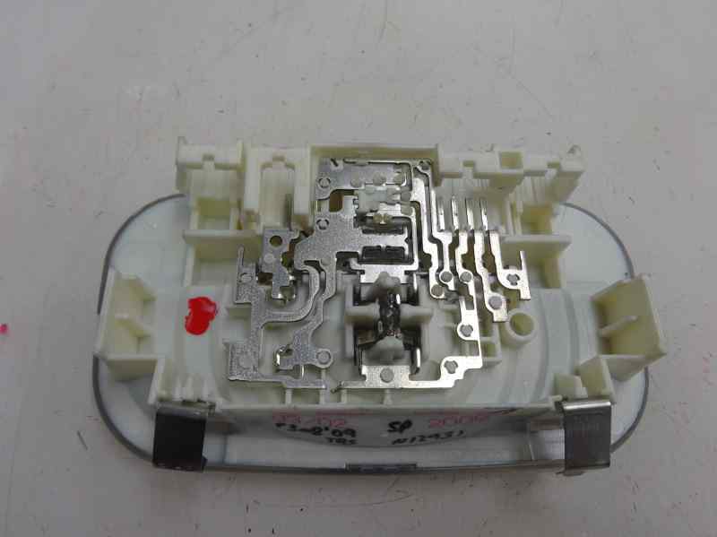 LUZ INTERIOR PEUGEOT 308 1.4 VTI MT 95CV