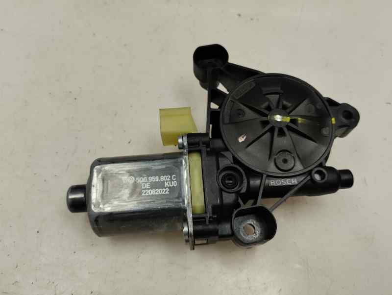 MOTOR ELEVALUNAS DELANTERO DERECHO SEAT ATECA 2.0 TDI MT 4DRIVE 150CV