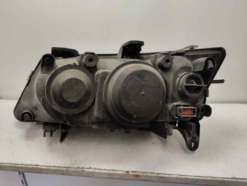 FARO DERECHO SAAB 93 1.9 TD MT 150CV