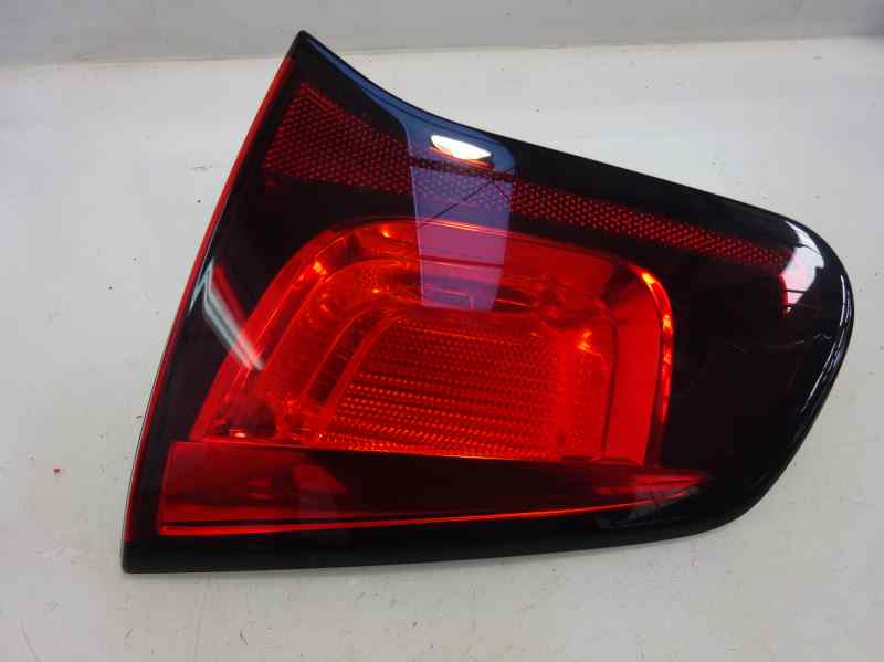 PILOTO TRASERO DERECHO INTERIOR CITROEN C3 1.4 HDI AMT 68CV