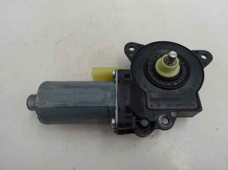 MOTOR ELEVALUNAS DELANTERO DERECHO FORD FIESTA 1.6 TDCI MT 89CV