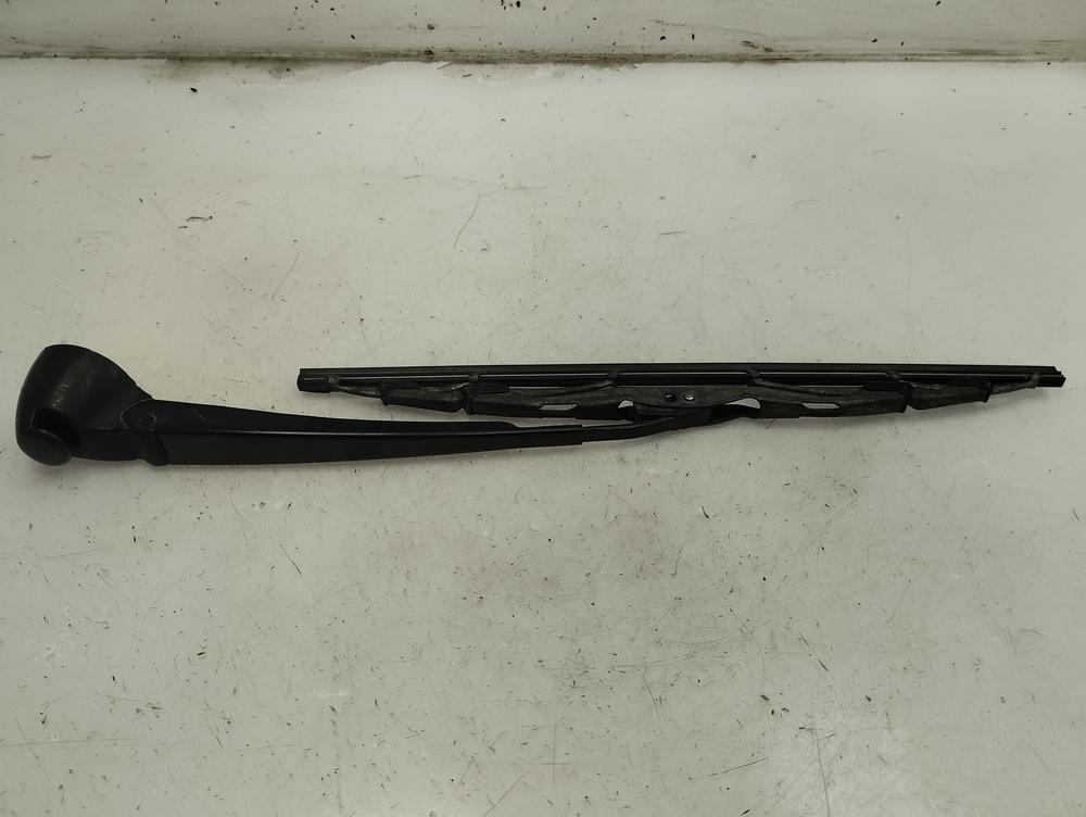 BRAZO LIMPIA TRASERO VOLKSWAGEN GOLF 1.9 TDI MT 90CV