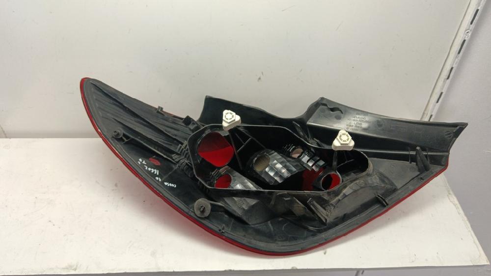 PILOTO TRASERO DERECHO OPEL CORSA 1.3 CDTI MT 75CV