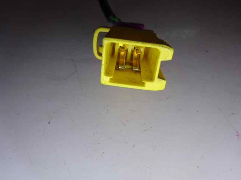 ANCLAJE CINTURON TRASERO IZQUIERDO OPEL VECTRA 2.2 DTI MT 125CV | 92KW