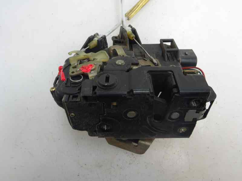 CERRADURA PUERTA TRASERA IZQUIERDA AUDI A6 2.5 TDI MT 180CV | 132KW
