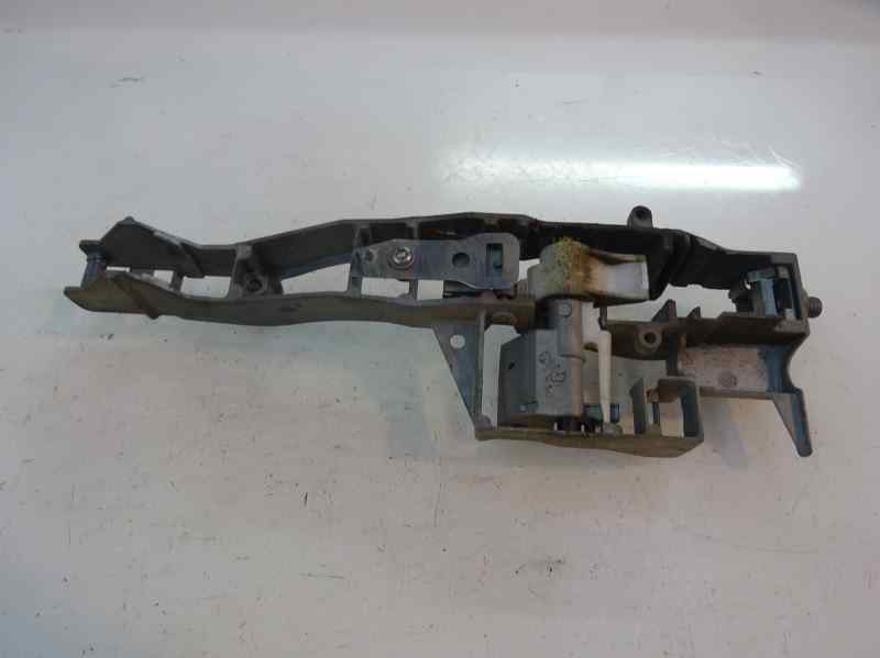 SOPORTE MANETA EXTERIOR DELANTERA IZQUIERDA CITROEN C3 2011 1.4 MT 75CV | 55KW