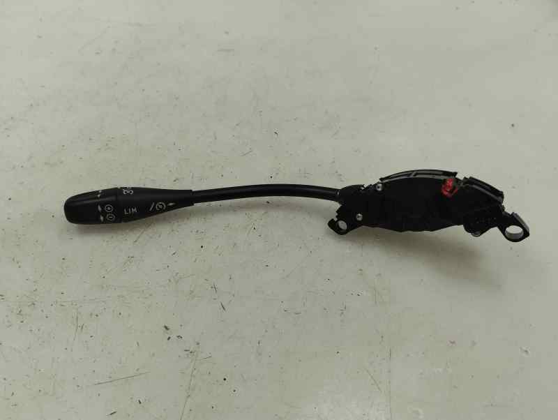 MANDO MULTIFUNCION MERCEDES BENZ CLASE C 2.2 MT 122CV | 90KW
