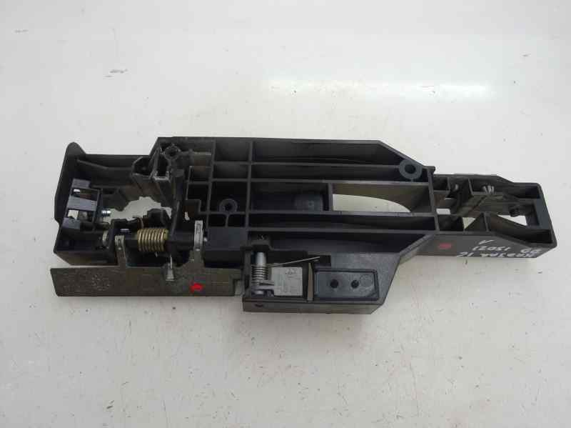 SOPORTE MANETA EXTERIOR DELANTERA DERECHA RENAULT KADJAR 1.6 AMT 130CV | 96KW