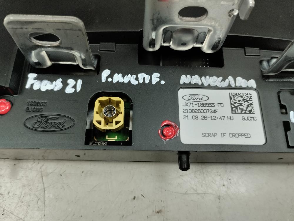PANTALLA MULTIFUNCION FORD FOCUS 1.0 ECOBOOST MT 100CV | 74KW