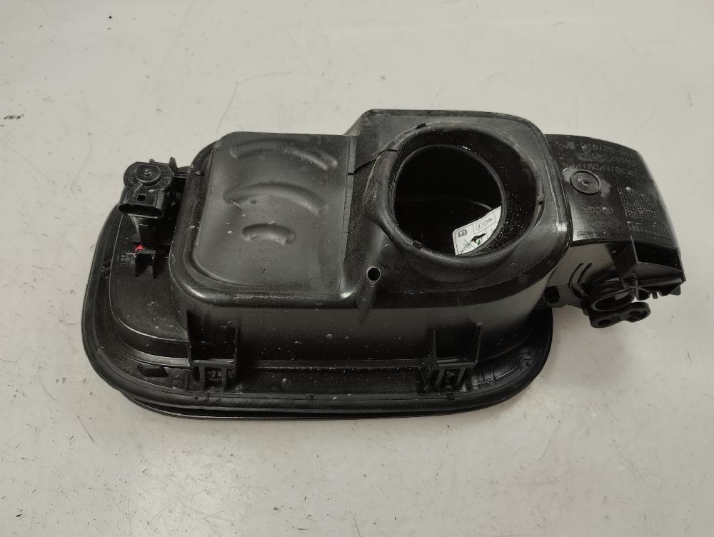 TAPA EXTERIOR COMBUSTIBLE FORD KUGA 2023 1.5 150CV | 110KW, GASOLINA, MT, ACCIONAMIENTO DELANTERO