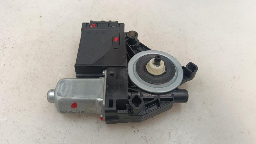 MOTOR ELEVALUNAS TRASERO IZQUIERDO VOLVO XC60 2.0 D4 AT AWD 190CV | 140KW