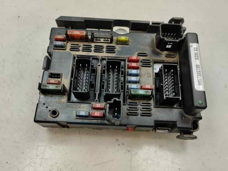 CAJA RELES FUSIBLES PEUGEOT 307 2.0 HDI MT 136CV